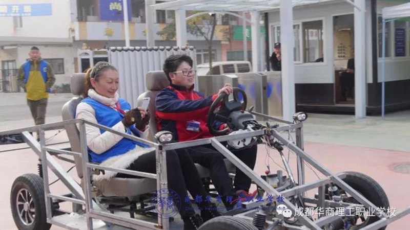 【 家长学校 】中国最需教育的不是孩子,而是家长! 【 家长学校 】中国最需教育的不是孩子,而是家长!