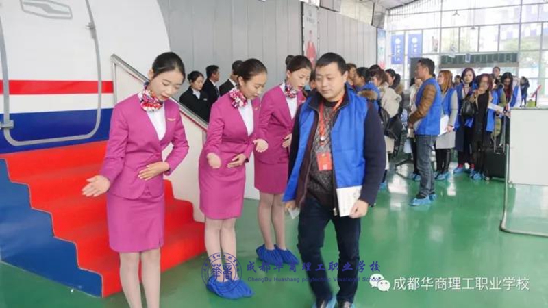 【 家长学校 】中国最需教育的不是孩子,而是家长! 【 家长学校 】中国最需教育的不是孩子,而是家长!