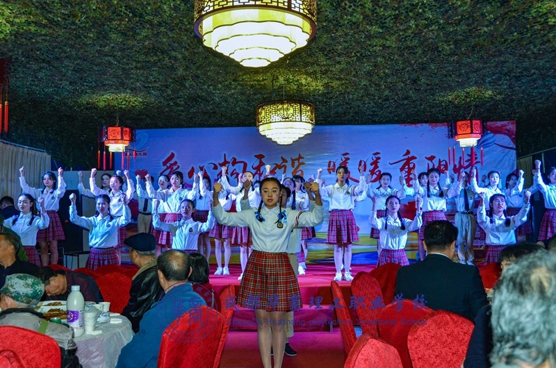 【文体活动】九九重阳节,华商与您在一起 【文体活动】九九重阳节,华商与您在一起