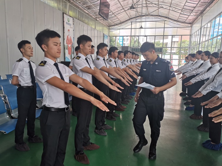 图片2.jpg 图片2.jpg