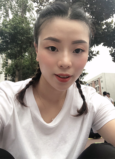 张春艳.jpg