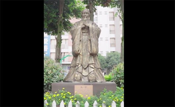 成都华商理工职业学校——华商环保工作侧记