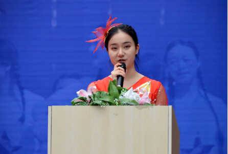 红色五月，致敬抗疫英雄 ——成都华商理工职业学校第26届文化艺术节开幕式