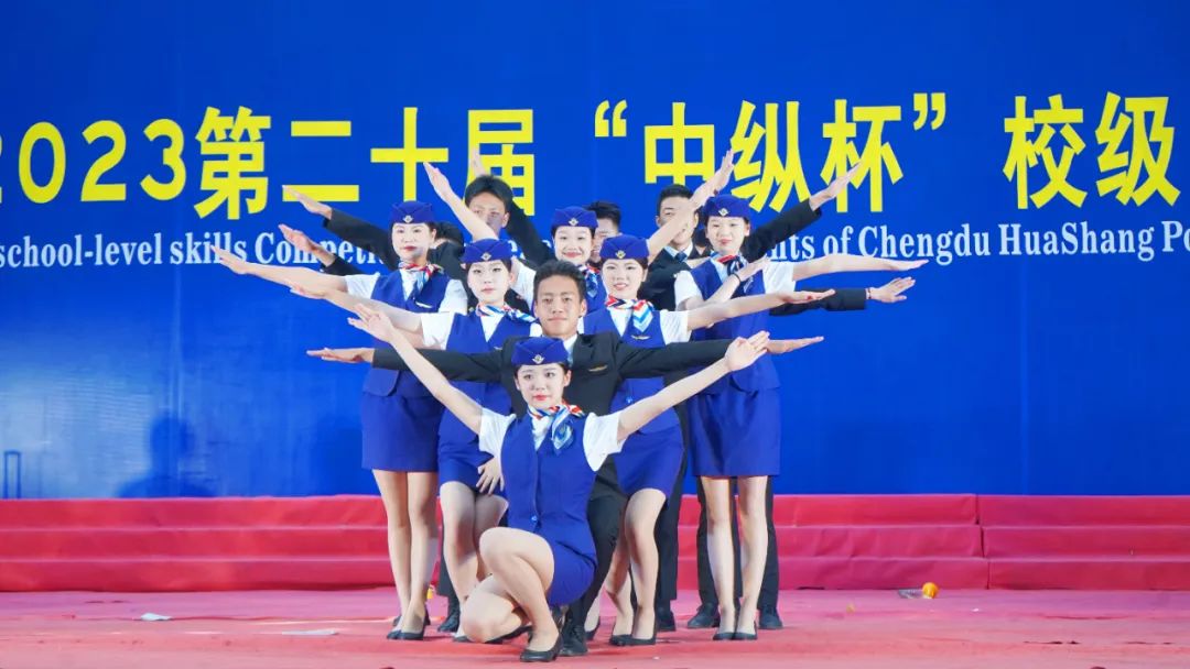 家校携手，协同育人——我校开展2021级旅游系、轨道交通系、新能源汽车系第45期家长学校