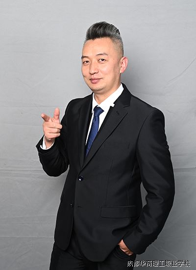 安文庆.jpg