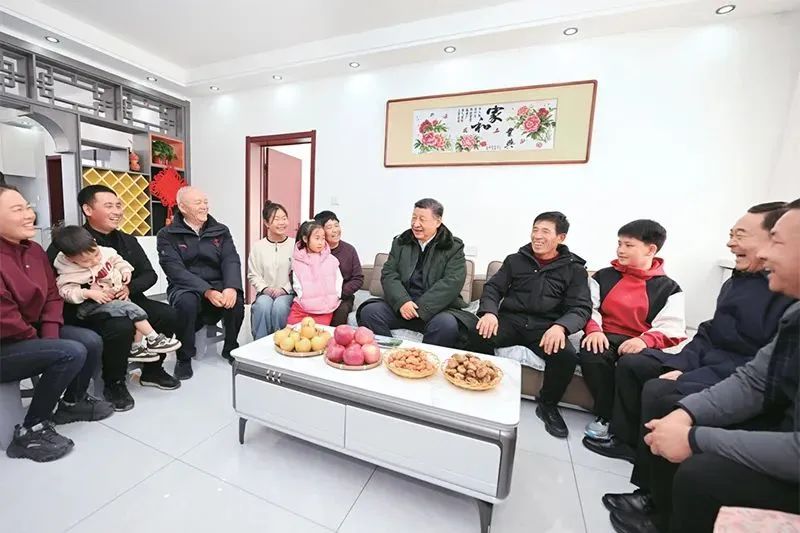 思政课｜习近平：注重家庭，注重家教，注重家风