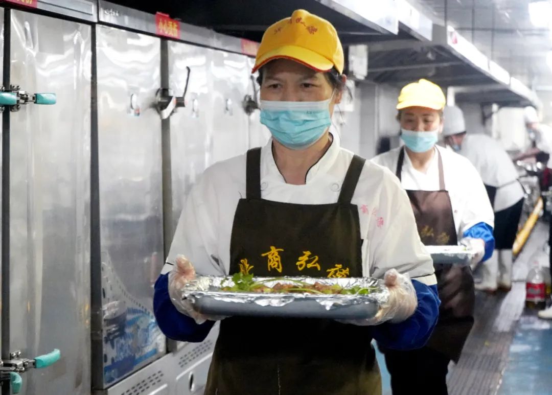华商理工食堂大爆改！这样的就餐环境CITY不CITY！