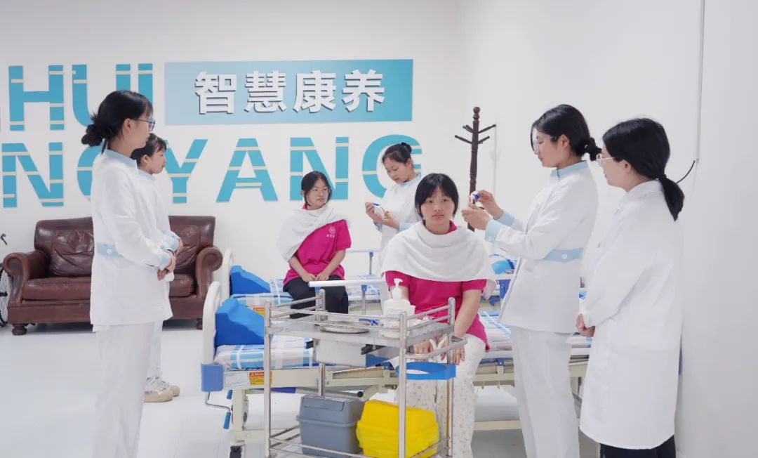 招生季|“热门专业”智慧健康养老服务专业介绍